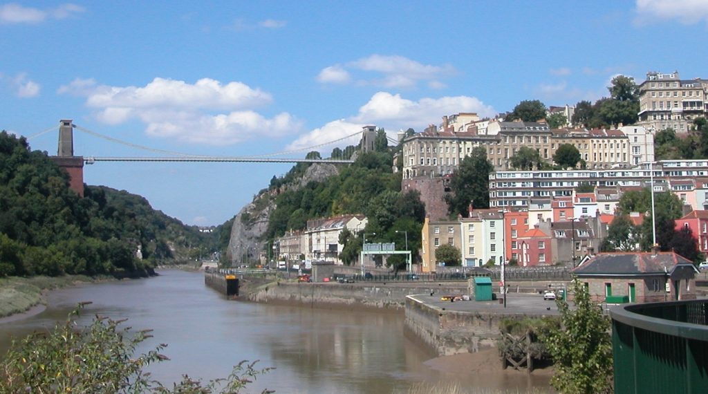 Cursos de Inglés en Bristol 2026